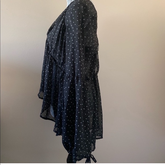 NWT FL&L Truffles Blouse Size L - Picture 6 of 8